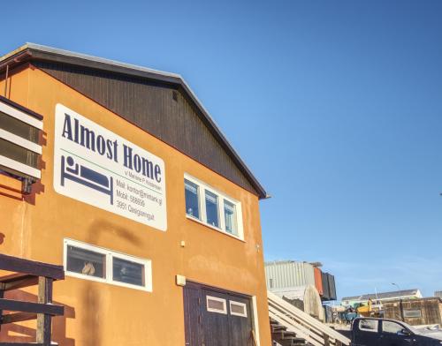 almost_home_hus_1